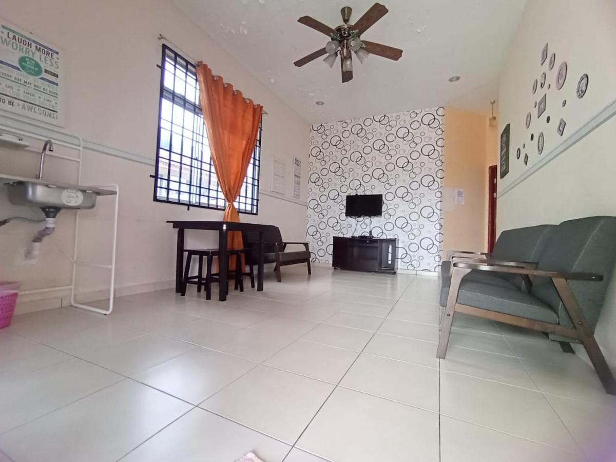 Seaview Promenade Homestay Дунґун Екстер'єр фото