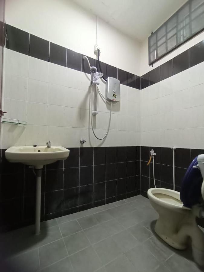 Seaview Promenade Homestay Дунґун Екстер'єр фото