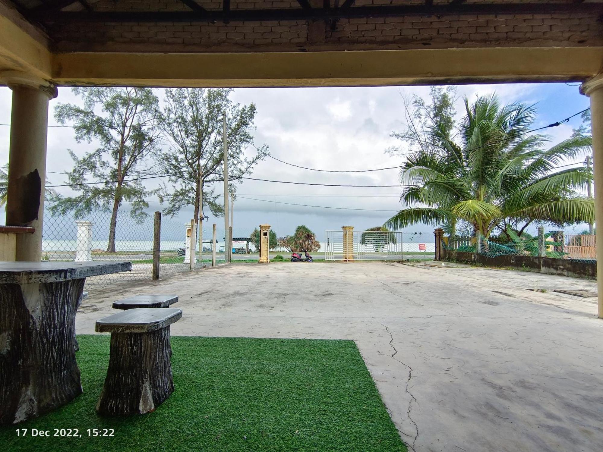 Seaview Promenade Homestay Дунґун Номер фото